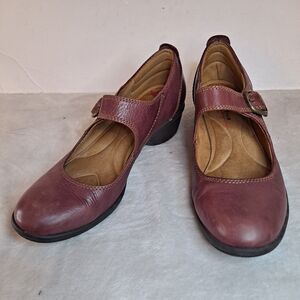 Comfortiva Mary Jane Shoes Womens 7.5M Burgundy Leather